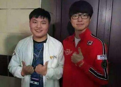 牌龙逼团 牌龙逼团